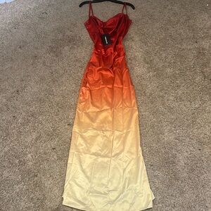 NWT Pretty Little Thing dress
